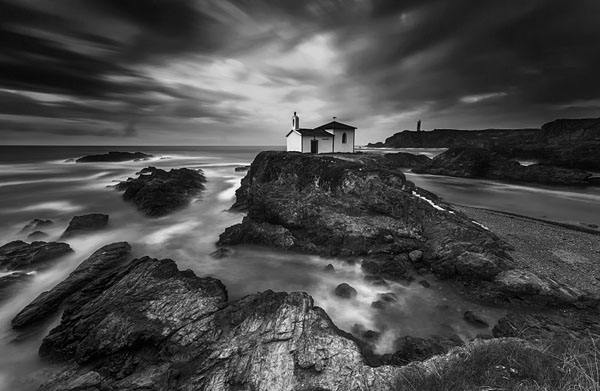 Photograph Alfonso Maseda Varela Hermitage on One Eyeland